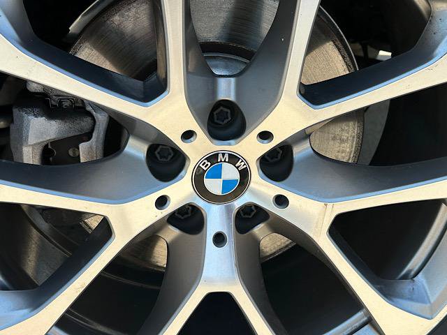 Used 2024 BMW X5 xDrive40i w/ Executive Package AWD/4WD image 33