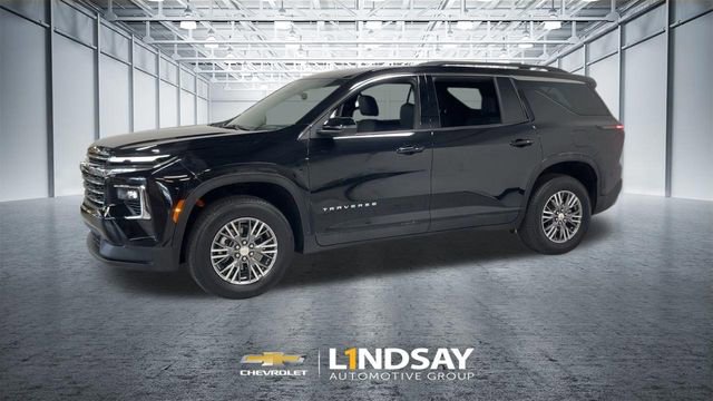 Used 2025 Chevrolet Traverse LT AWD/4WD image 6