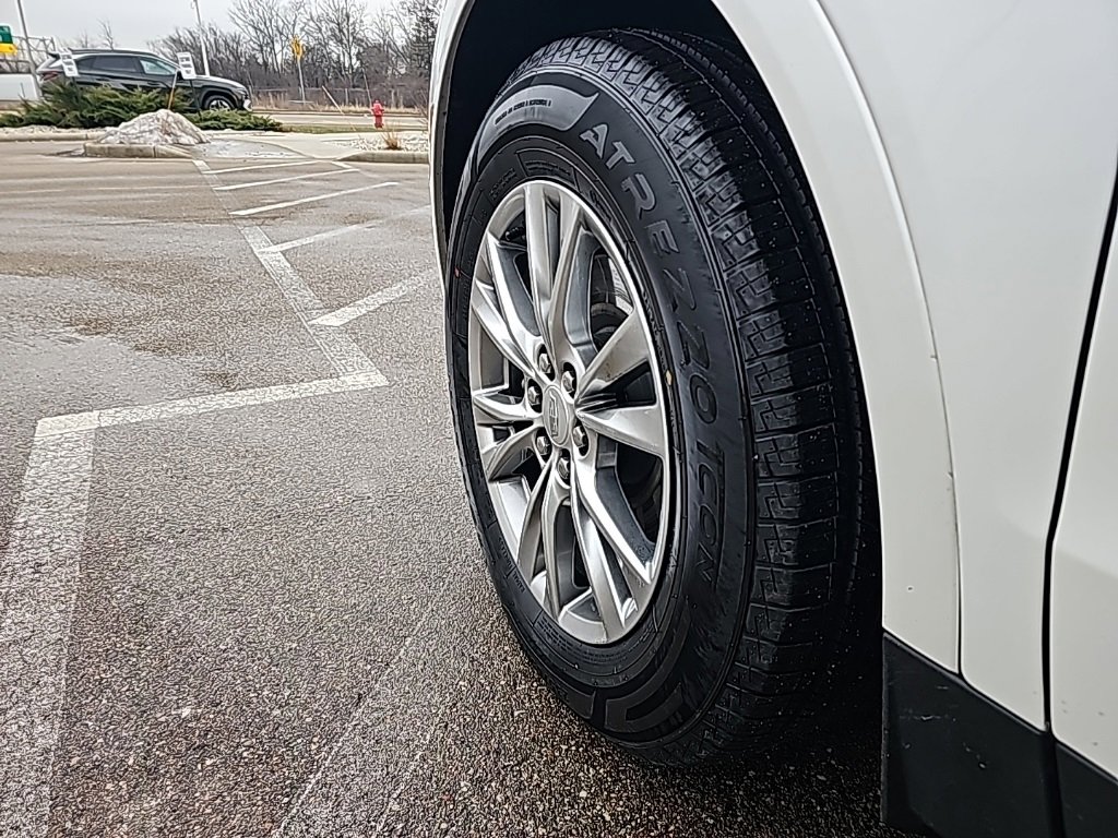 Used 2023 Cadillac XT5 Premium Luxury image 47