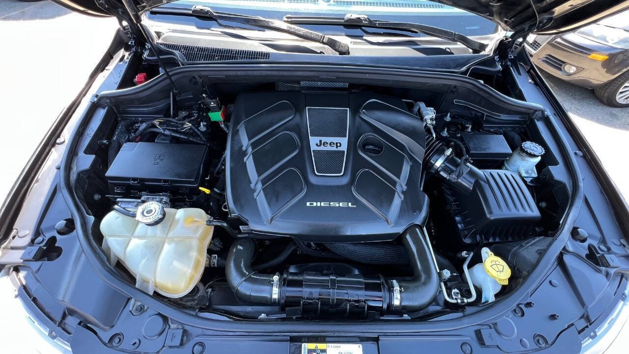 Used 2015 Jeep Grand Cherokee Limited AWD/4WD image 40