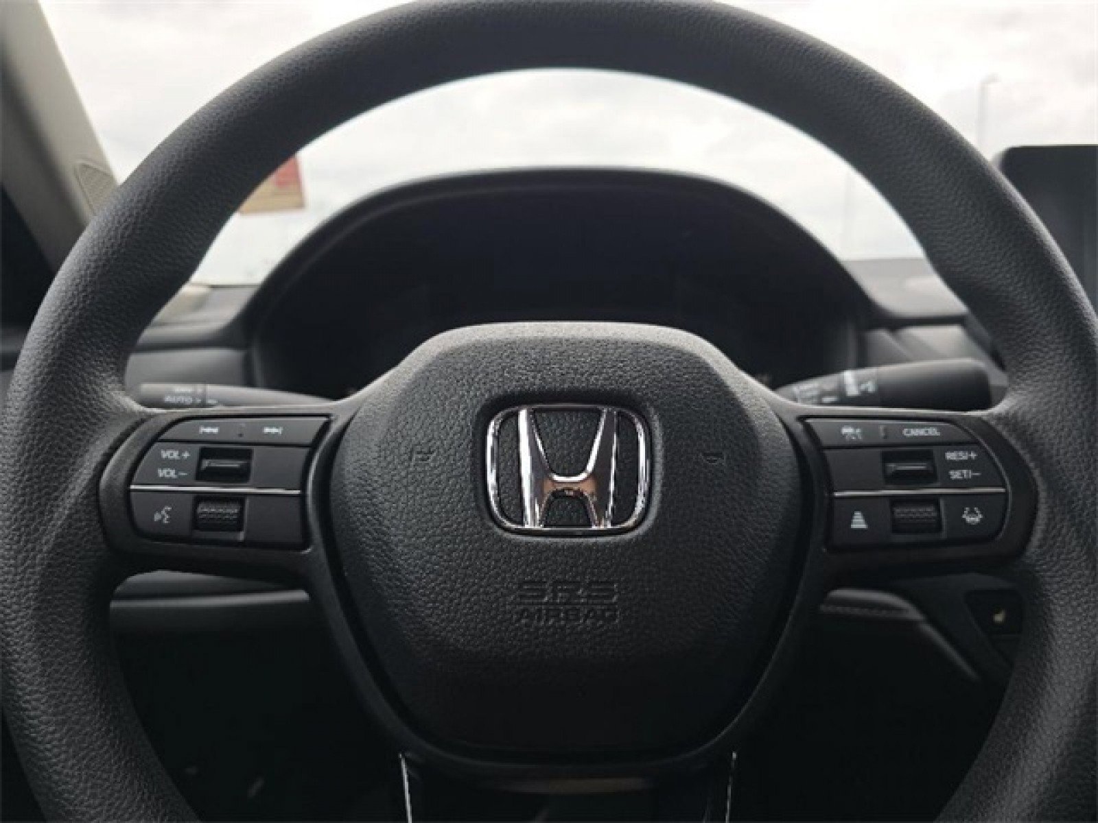 Used 2025 Honda Accord SE image 30