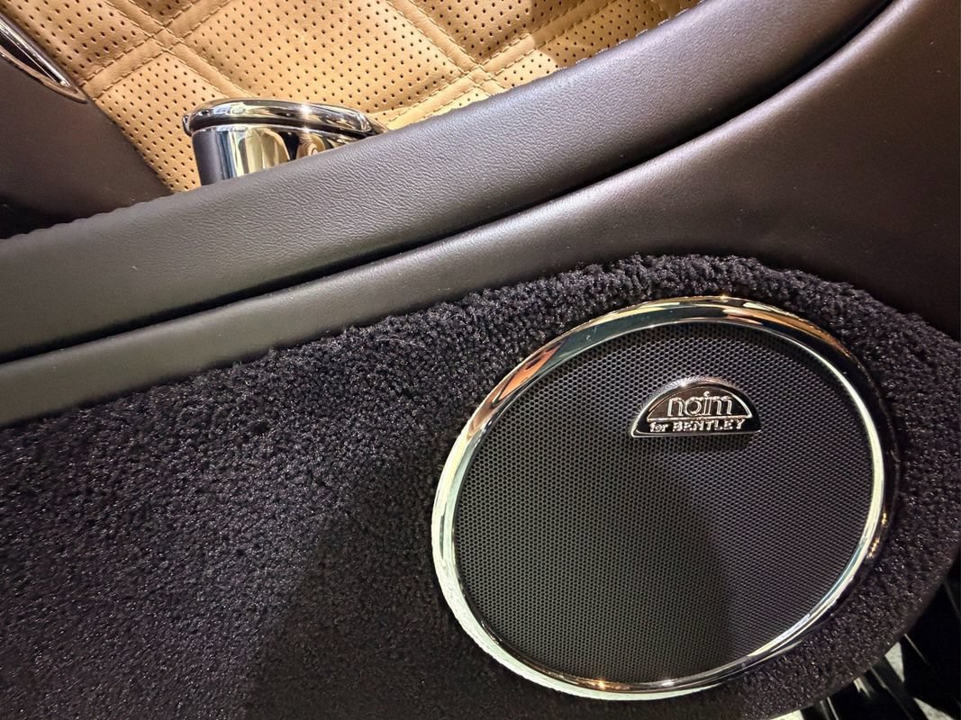 Used 2016 Bentley Mulsanne Speed RWD image 28