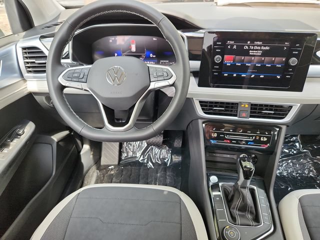 New 2026 Volkswagen Taos SE AWD/4WD image 25
