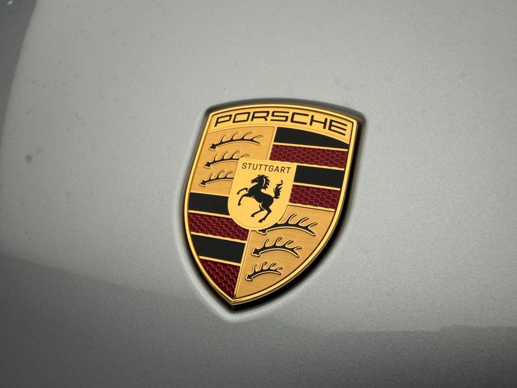 New 2026 Porsche Cayenne Coupe AWD/4WD image 24