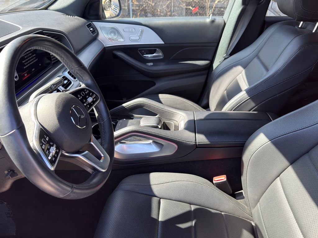 Used 2022 Mercedes-Benz GLE 350 4MATIC w/ Premium Package image 12