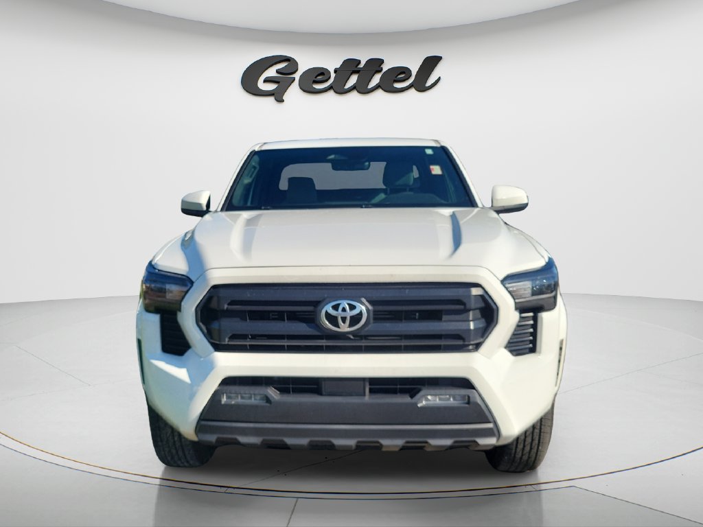 Used 2024 Toyota Tacoma SR5 RWD image 2
