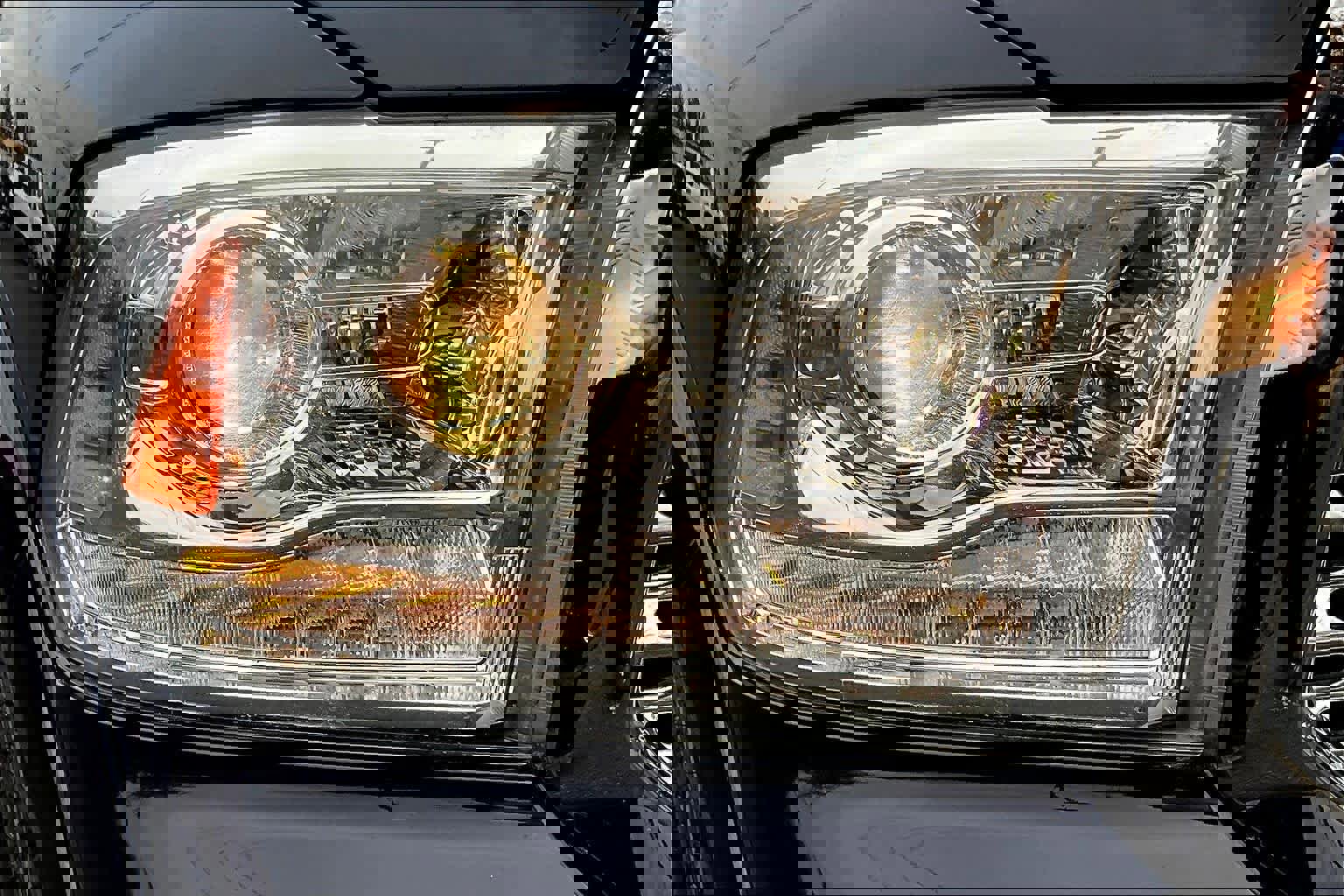 Used 2016 RAM 1500 Laramie w/ Convenience Group image 31