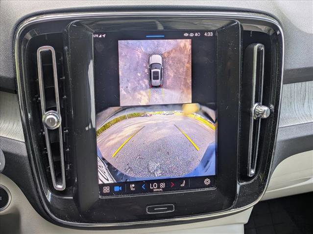 Used 2024 Volvo XC40 B5 Plus w/ Protection Package Premier image 12