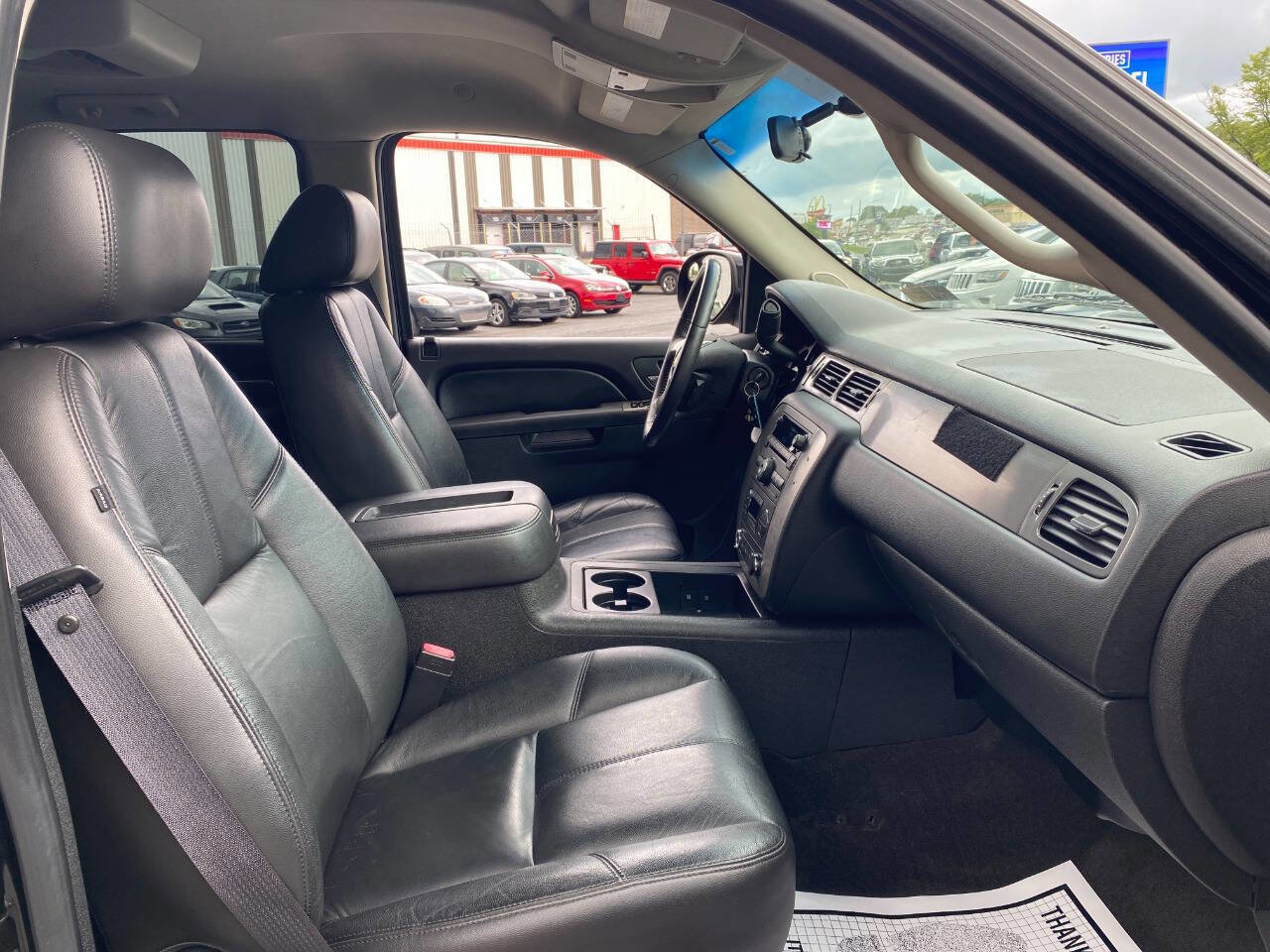 Used 2011 Chevrolet Tahoe LT w/ Suspension Package, Off-Road image 30