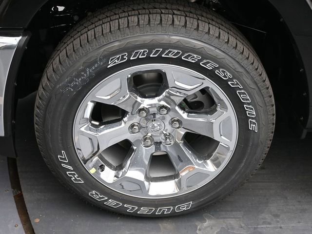 New 2026 RAM 1500 4x4 Crew Cab image 38