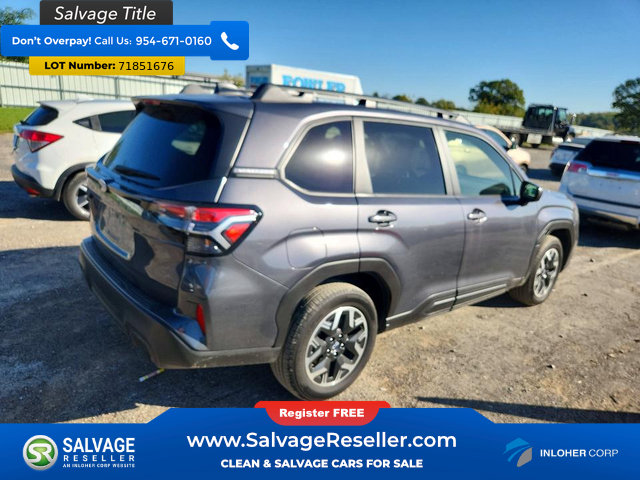 Used 2025 Subaru Forester Premium w/ Convenience Package #1 AWD/4WD image 4