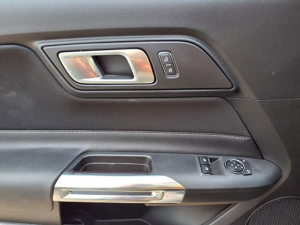 Used 2020 Ford Mustang GT image 21