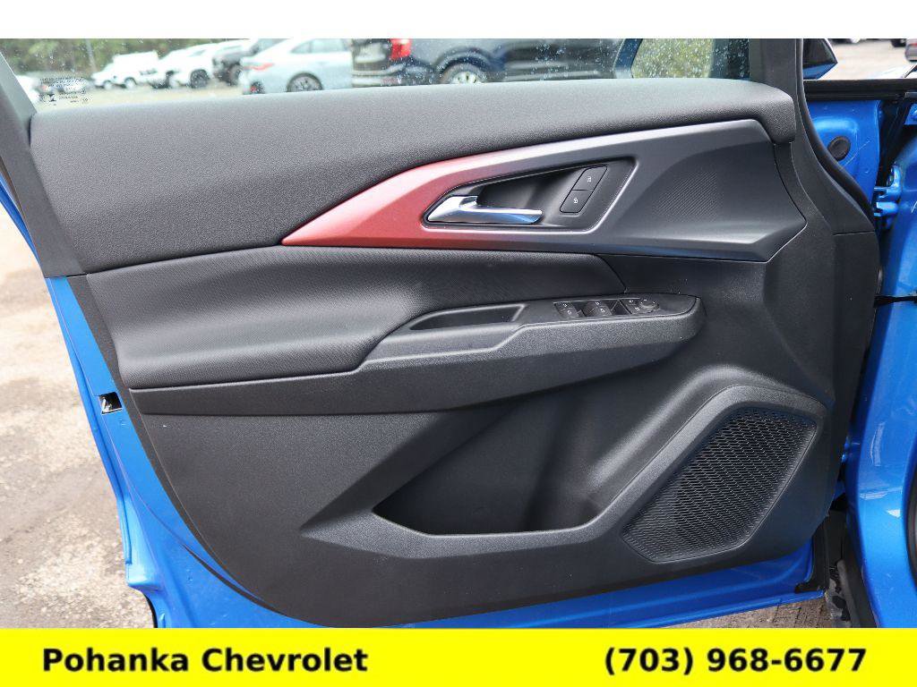 New 2026 Chevrolet Equinox EV RS FWD image 22