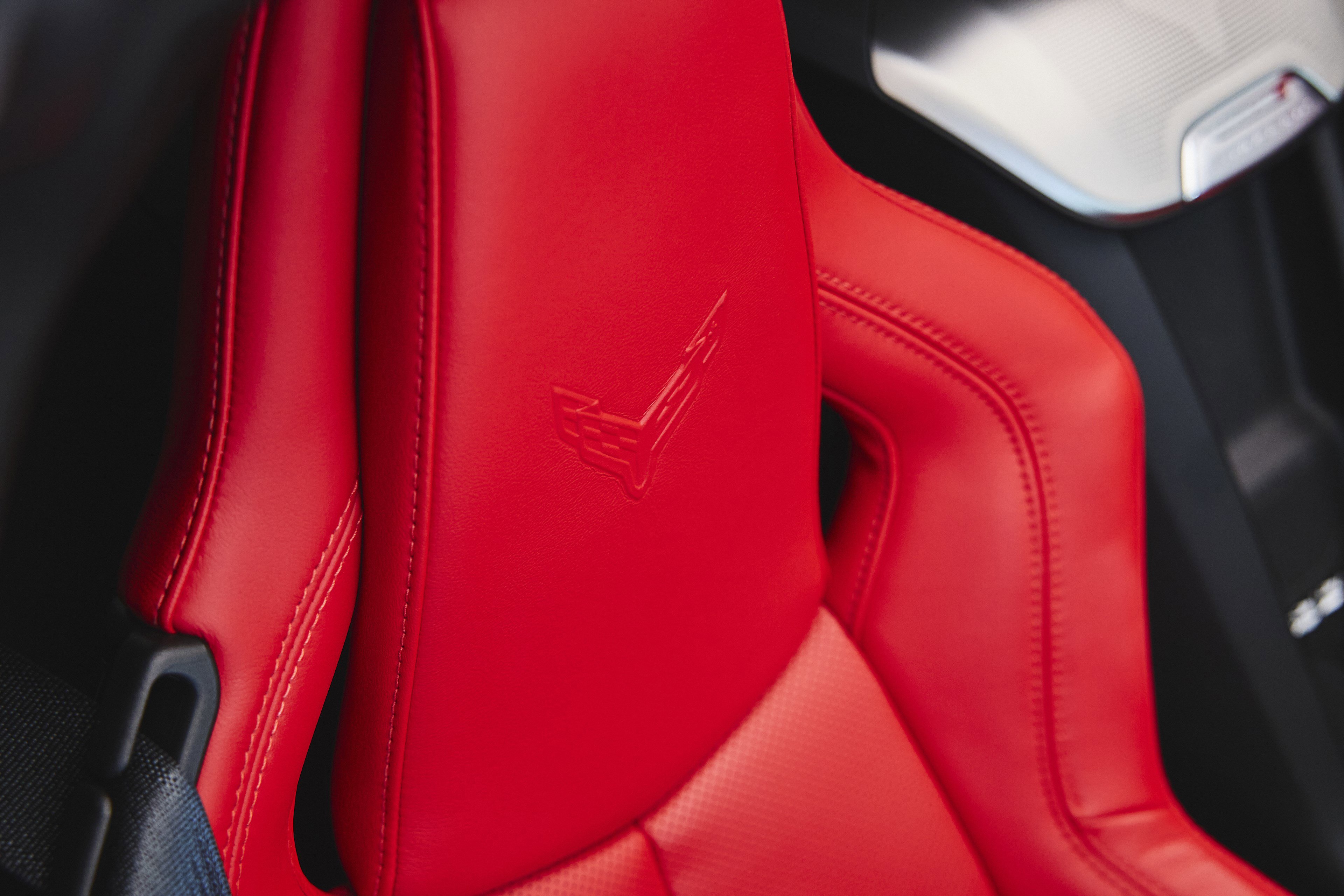 Used 2021 Chevrolet Corvette Stingray Preferred Cpe w/ 2LT image 31