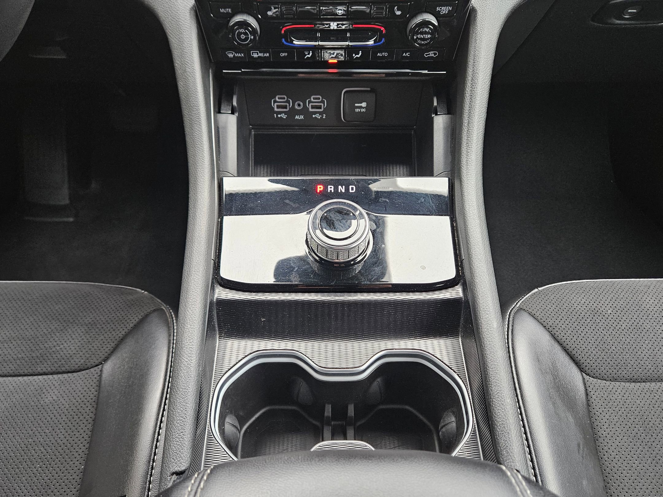 Used 2024 Jeep Grand Cherokee Altitude AWD/4WD image 13