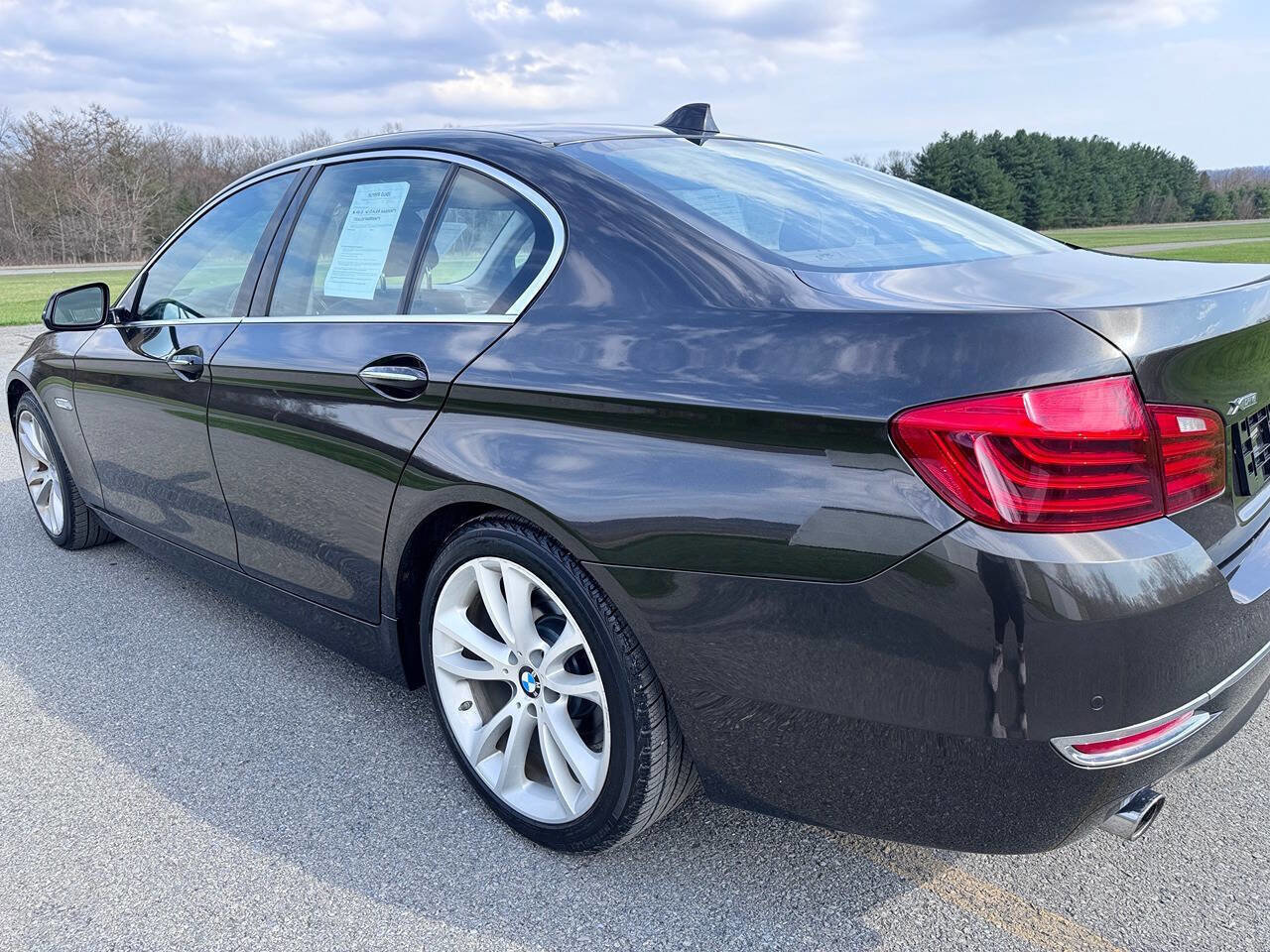 Used 2015 BMW 535i xDrive Sedan AWD/4WD image 13