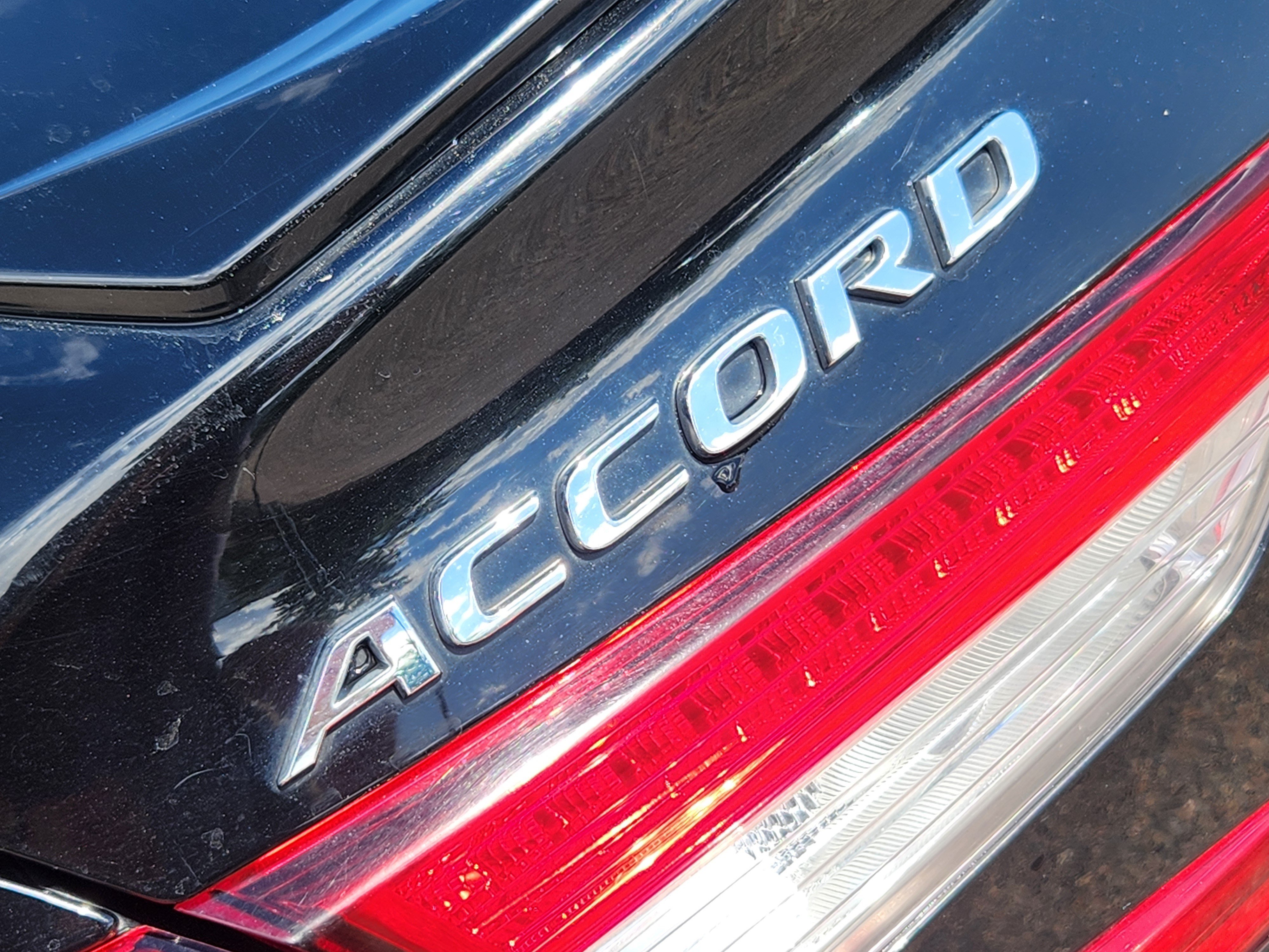 Used 2022 Honda Accord Sport image 8