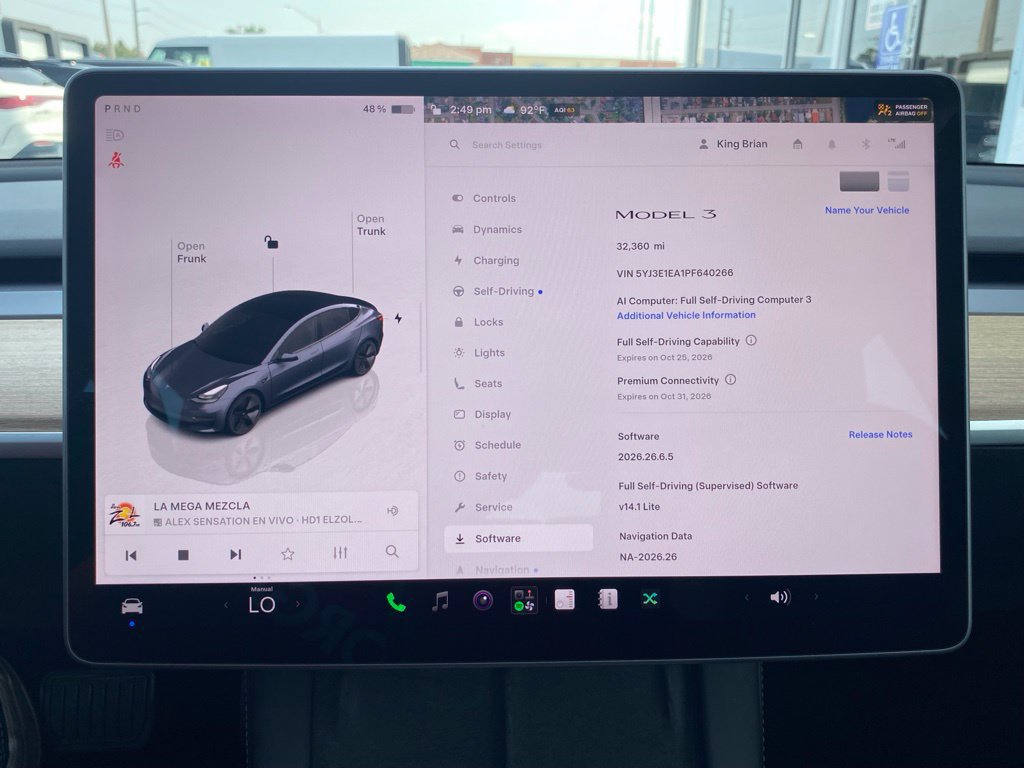 Used 2023 Tesla Model 3 Standard Range RWD image 2