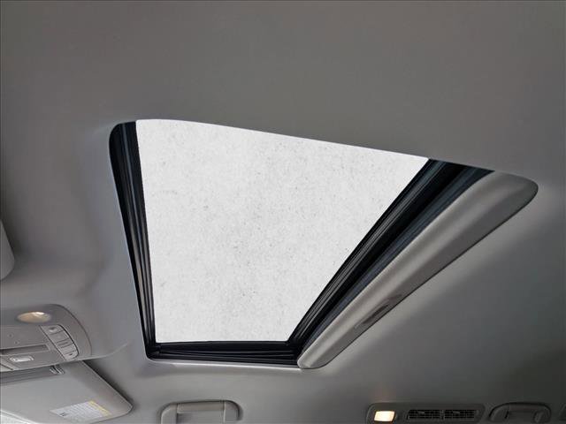 Used 2019 Nissan Armada Platinum image 17