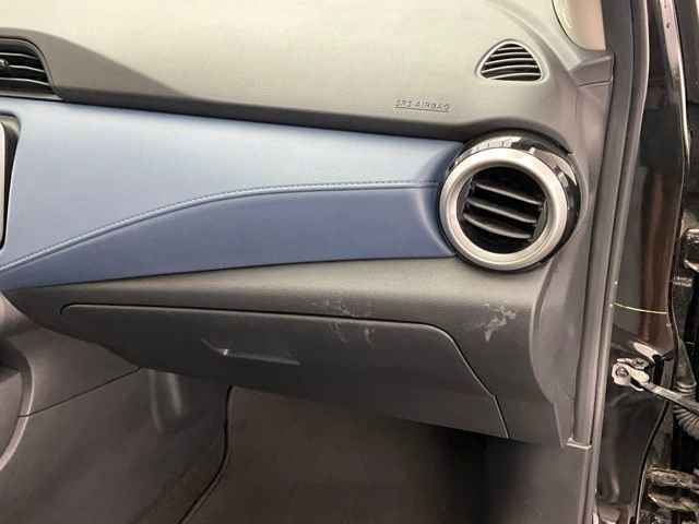 Used 2025 Nissan Versa SV image 11