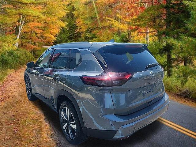 Certified 2026 Nissan Rogue SL AWD/4WD image 6