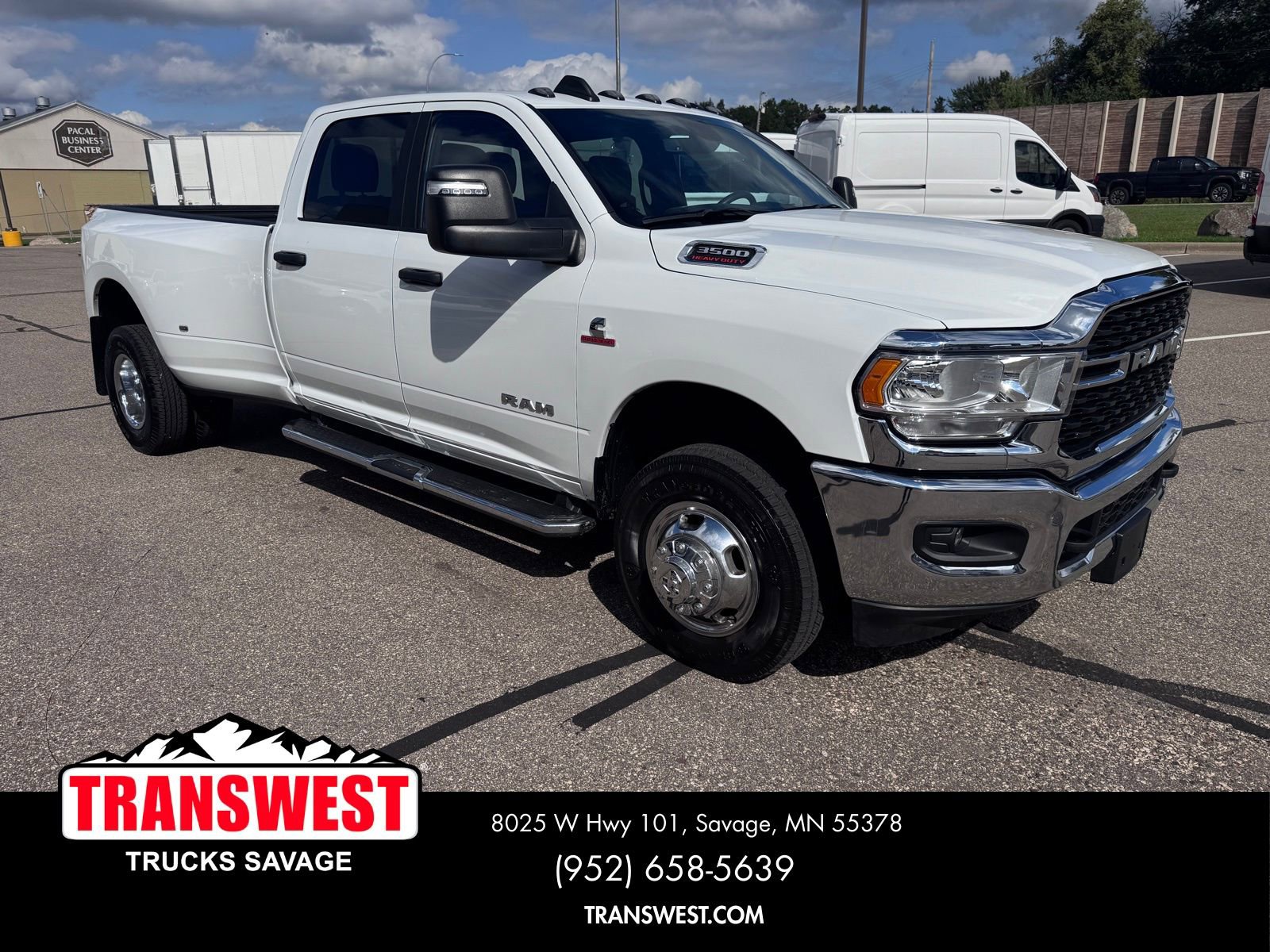 Used 2024 RAM 3500 Big Horn image 7