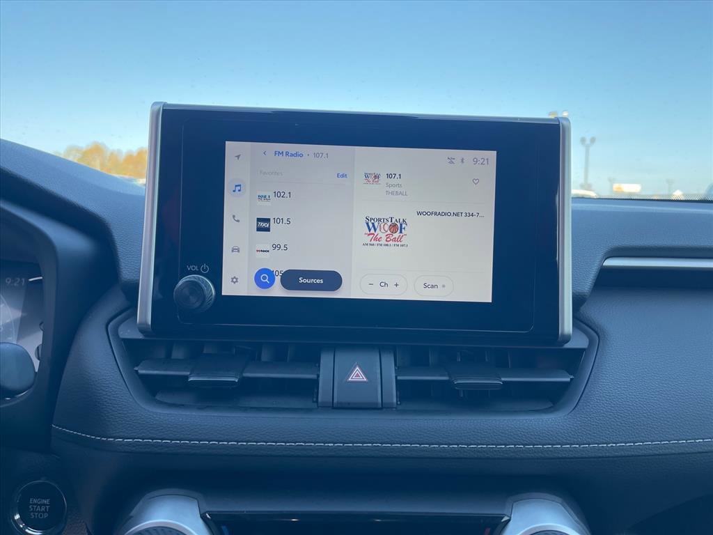 Used 2024 Toyota RAV4 XLE image 5