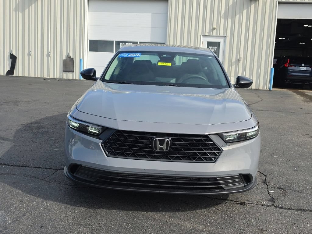 Used 2025 Honda Accord SE image 2