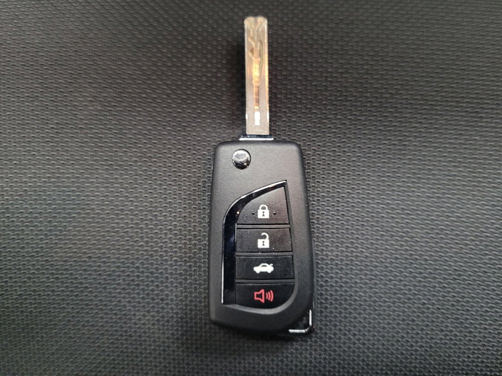 Used 2021 Toyota Corolla SE w/ Protection Package (TMS) image 32