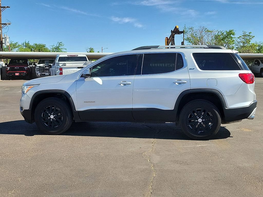 Used 2018 GMC Acadia SLT FWD image 2