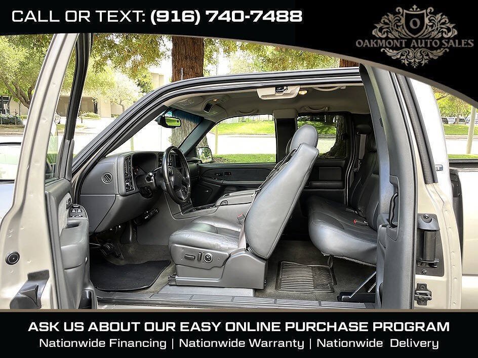 Used 2003 Chevrolet Silverado 2500 LT w/ Skid Plate Package AWD/4WD image 17