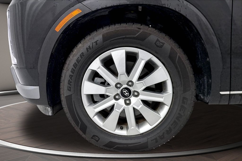 Used 2025 Hyundai Palisade SEL AWD/4WD image 34