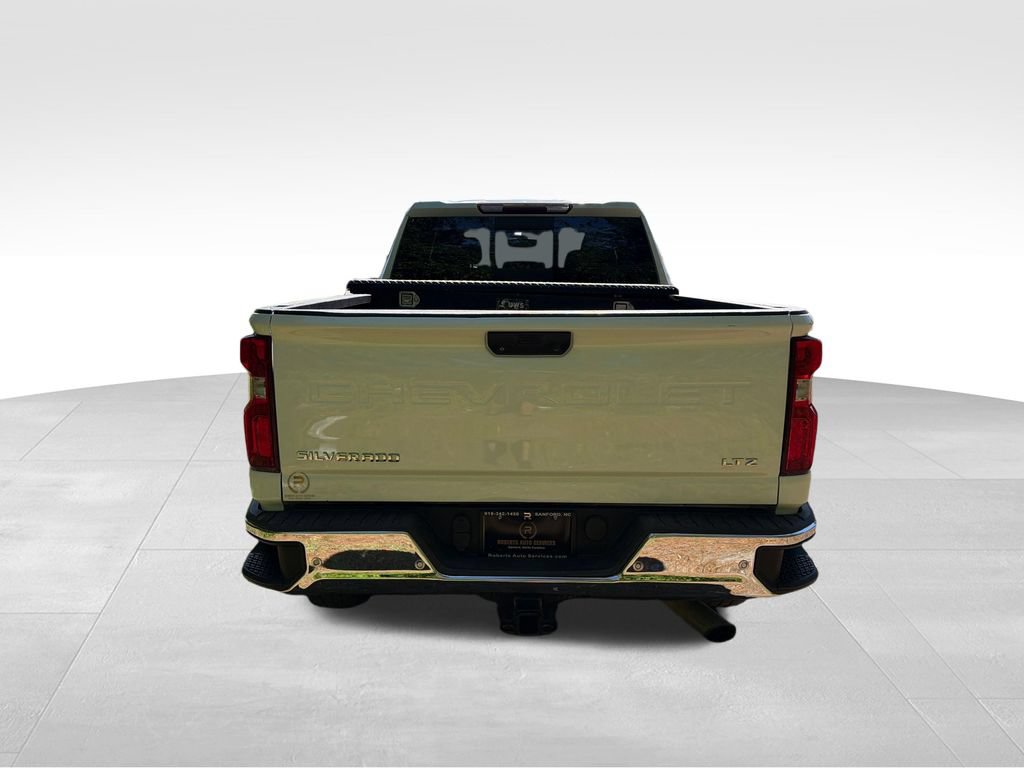 Used 2020 Chevrolet Silverado 2500 LTZ w/ LTZ Plus Package AWD/4WD image 4
