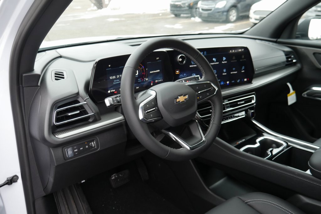 New 2026 Chevrolet Traverse LT w/ LPO, Floor Liner Package image 10