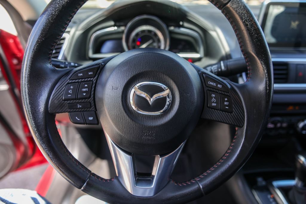 Used 2015 MAZDA MAZDA3 s Touring image 10