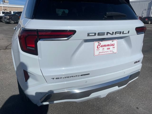 Used 2026 GMC Terrain Denali AWD/4WD image 12