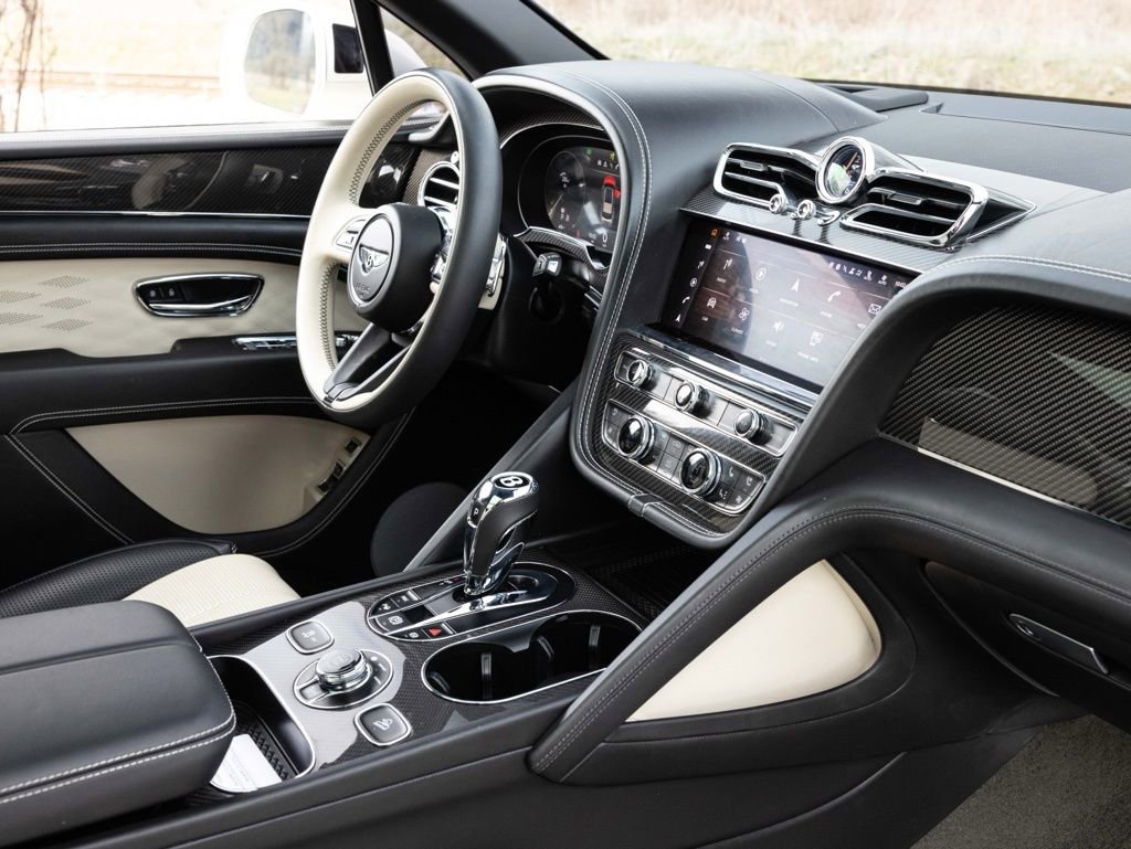 Used 2023 Bentley Bentayga Extended Wheelbase image 78