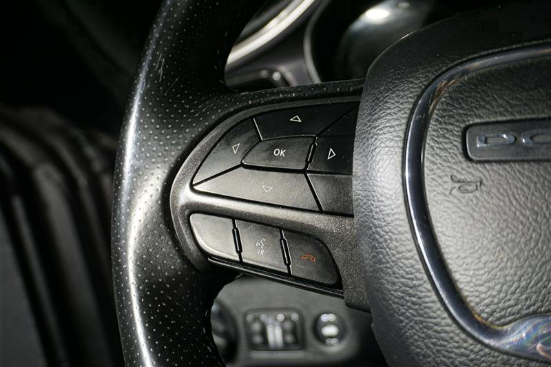 Used 2018 Dodge Challenger R/T w/ Blacktop Package image 18