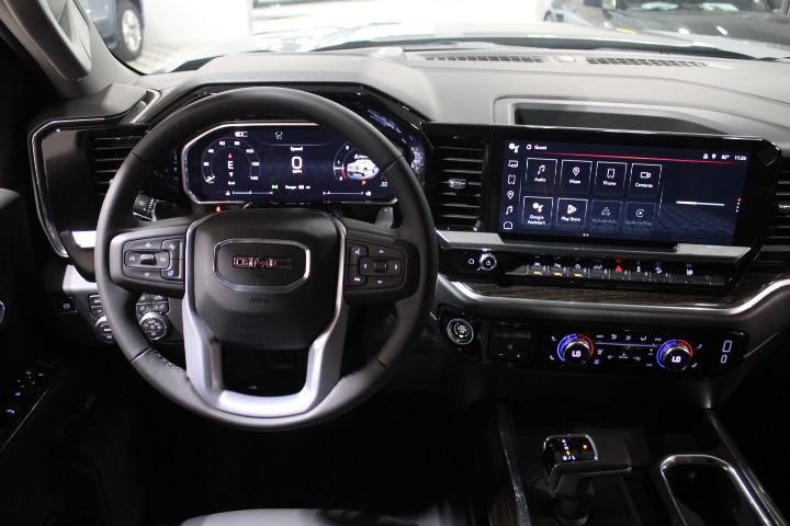 New 2026 GMC Sierra 1500 Elevation w/ Elevation Premium Package AWD/4WD image 32