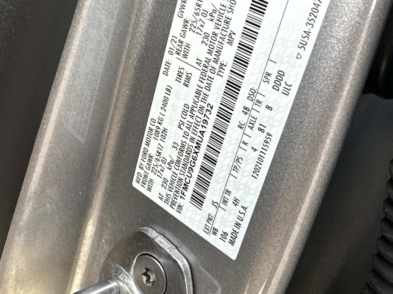 Used 2021 Ford Escape SE w/ Convenience Package image 17