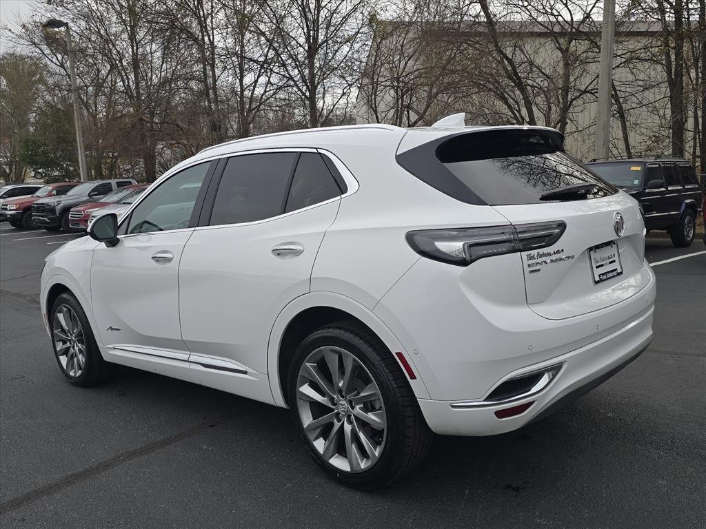 Used 2022 Buick Envision Avenir w/ Technology Package II image 5
