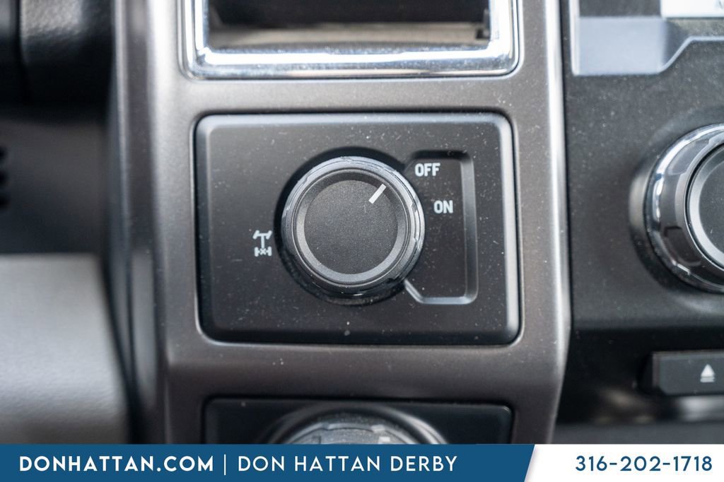 Used 2016 Ford F150 XLT w/ Equipment Group 302A Luxury image 14