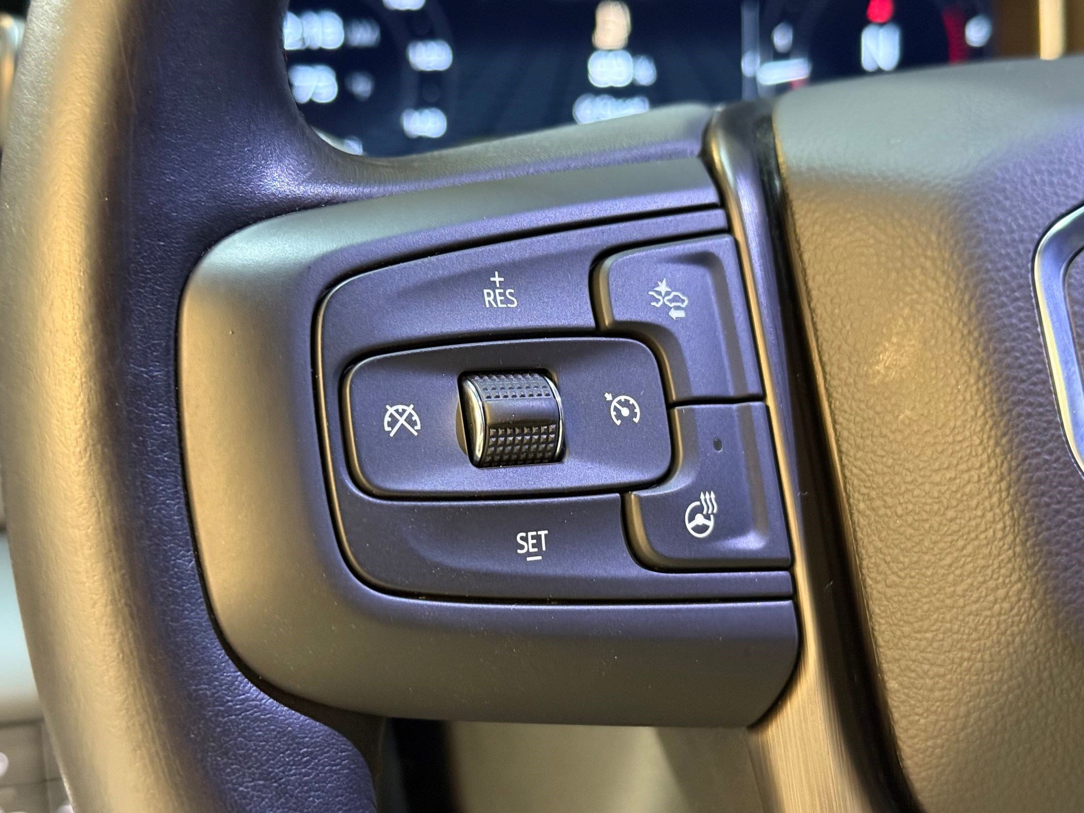 Used 2024 GMC Sierra 2500 AT4X w/ AT4X AEV Edition image 14