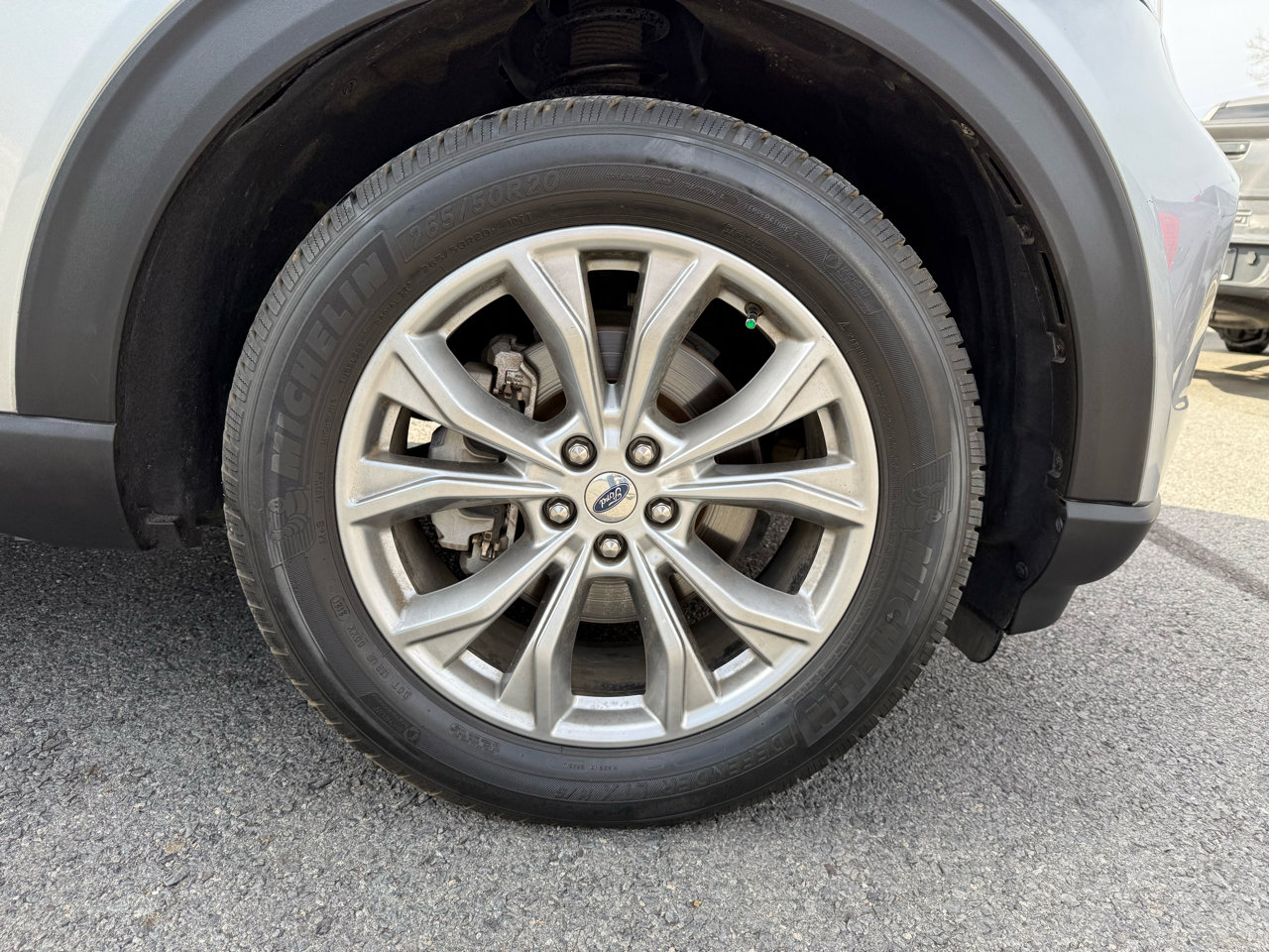 Used 2020 Ford Explorer Limited image 46