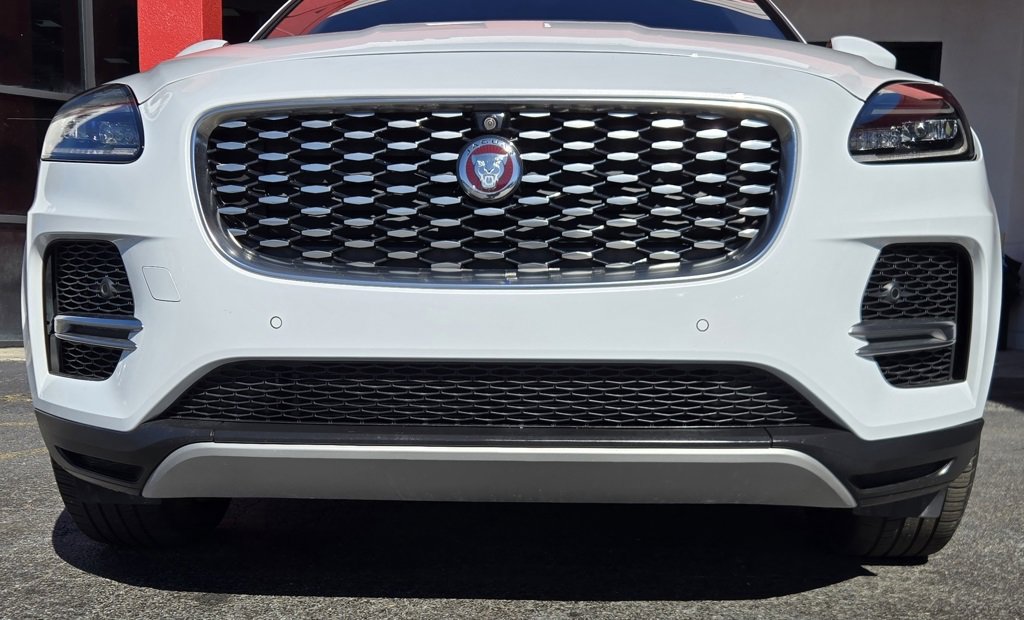 Used 2021 Jaguar E-PACE SE image 13