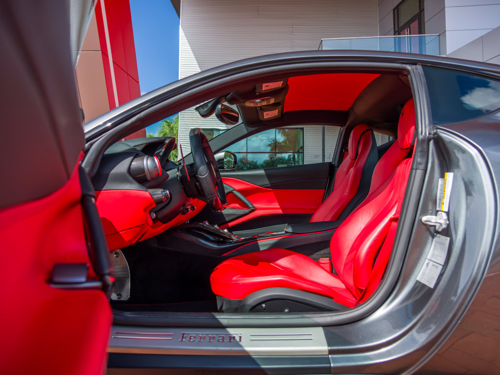 Certified 2019 Ferrari 812 Superfast RWD image 10