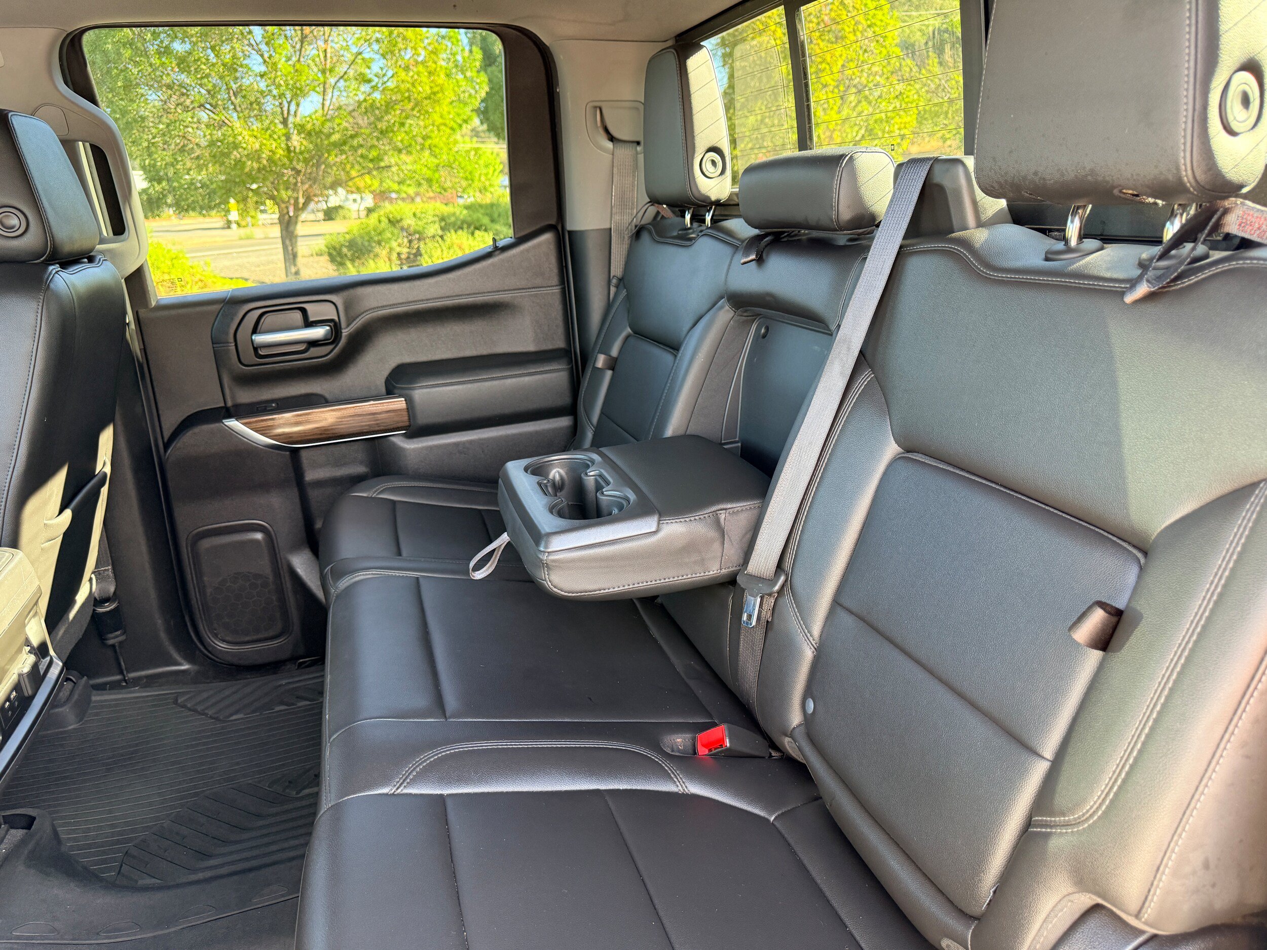 Used 2020 Chevrolet Silverado 1500 LT Trail Boss AWD/4WD image 11