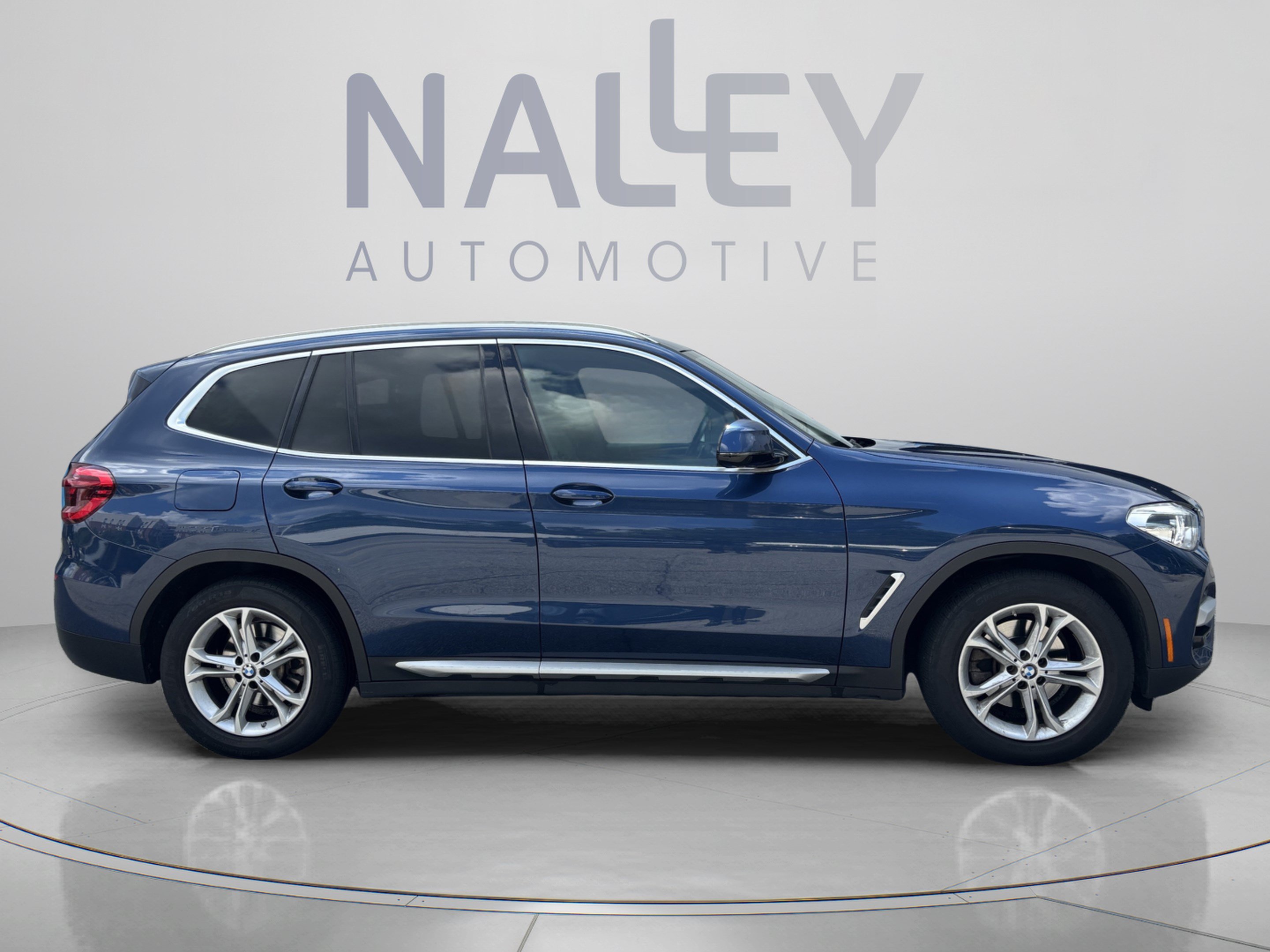 Used 2021 BMW X3 xDrive30i w/ Convenience Package AWD/4WD image 4