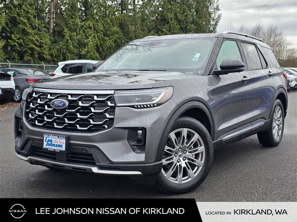 Used 2025 Ford Explorer Platinum image 1