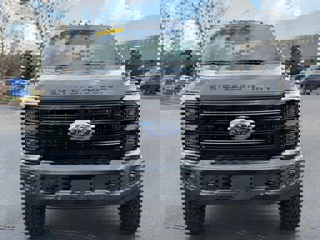 Certified 2026 Ford F350 Platinum w/ Tremor Off-Road Package image 13